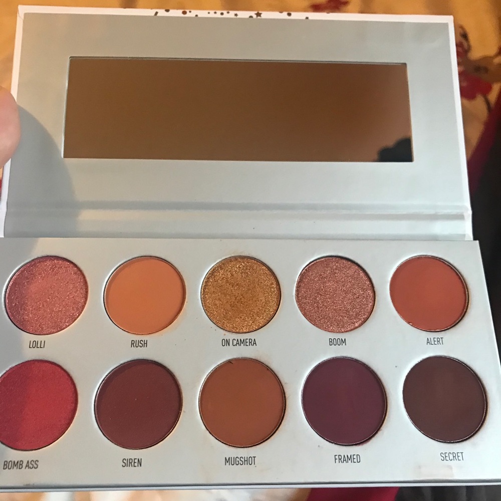 Morphe Ring the Alarm Palette